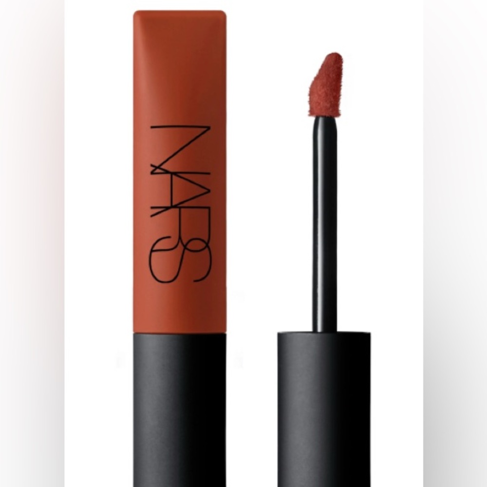 NARS Matte Lipstick - Lose Control